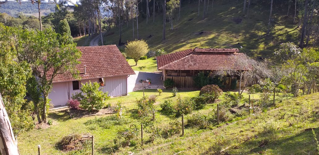 Sítio em Rancho Queimado | Código ST 609