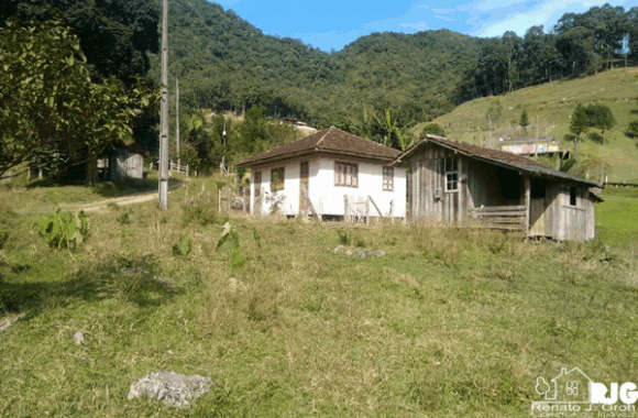 Sítio em Águas Mornas | Código st 553